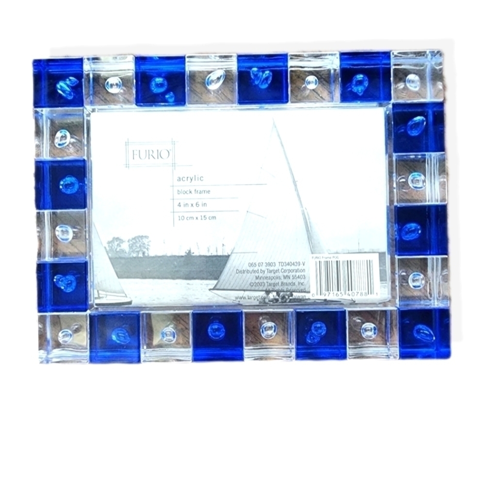 𝅺BEAUTIFUL acrylic block picture frame 4x6inch